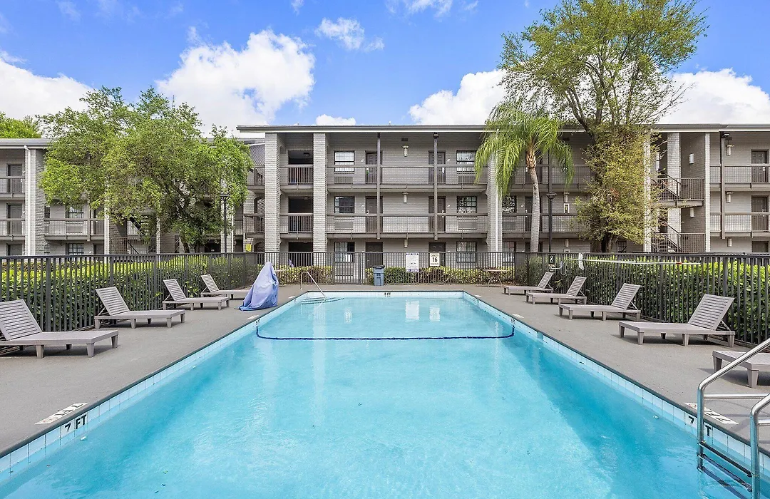 La Quinta Inn By Wyndham Miami Airport North-1