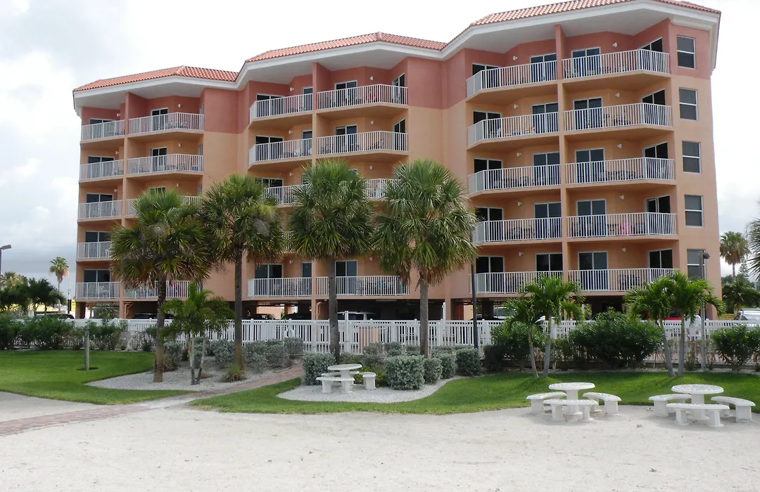 Surf Beach Treasure Island Resort-1