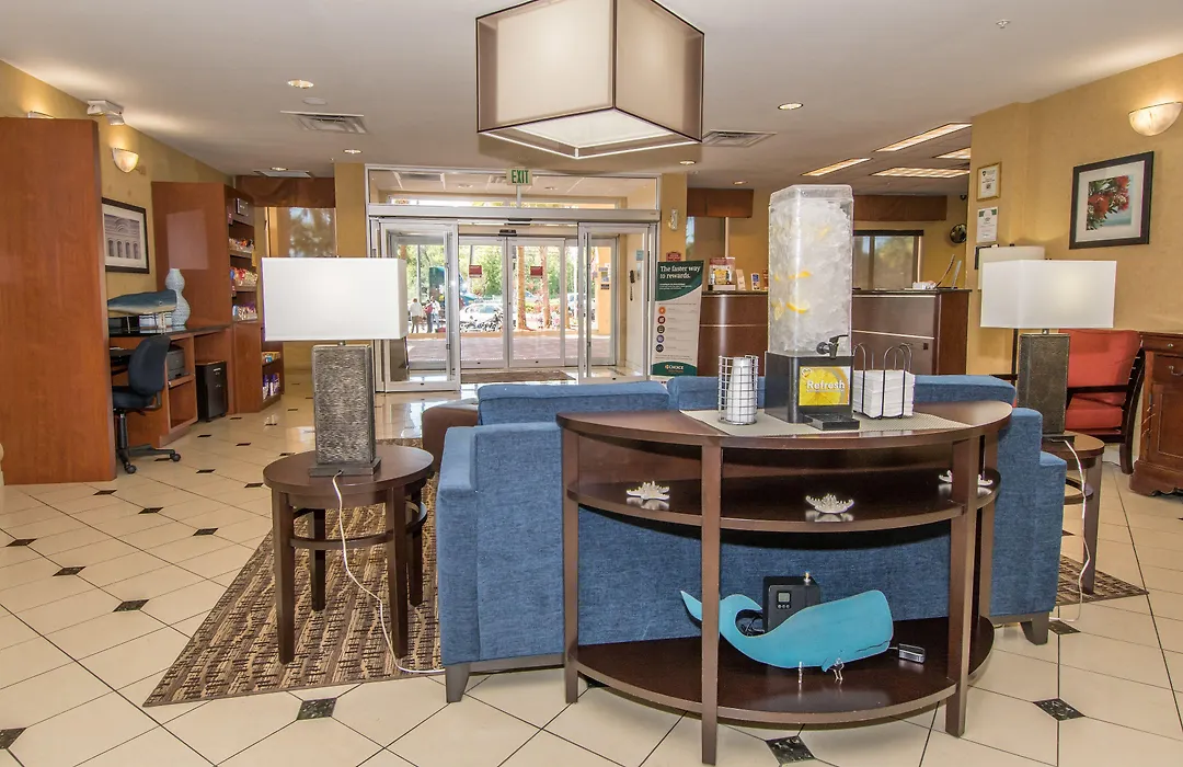 Comfort Suites West Jacksonville-1