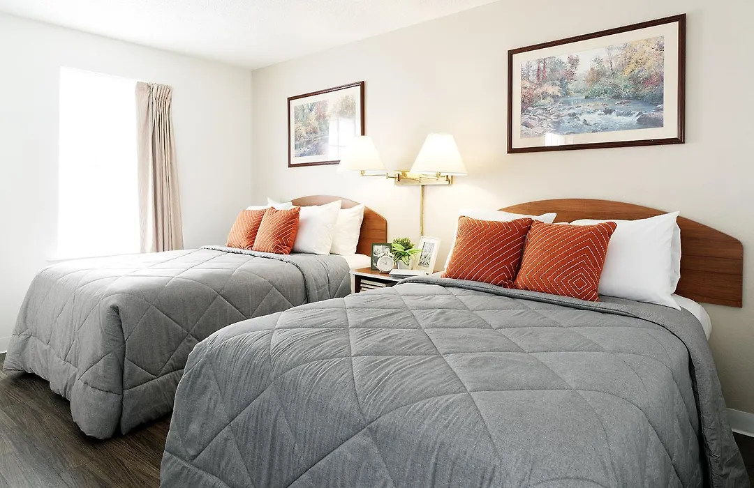 Intown Suites Extended Stay Fort Lauderdale Fl-1