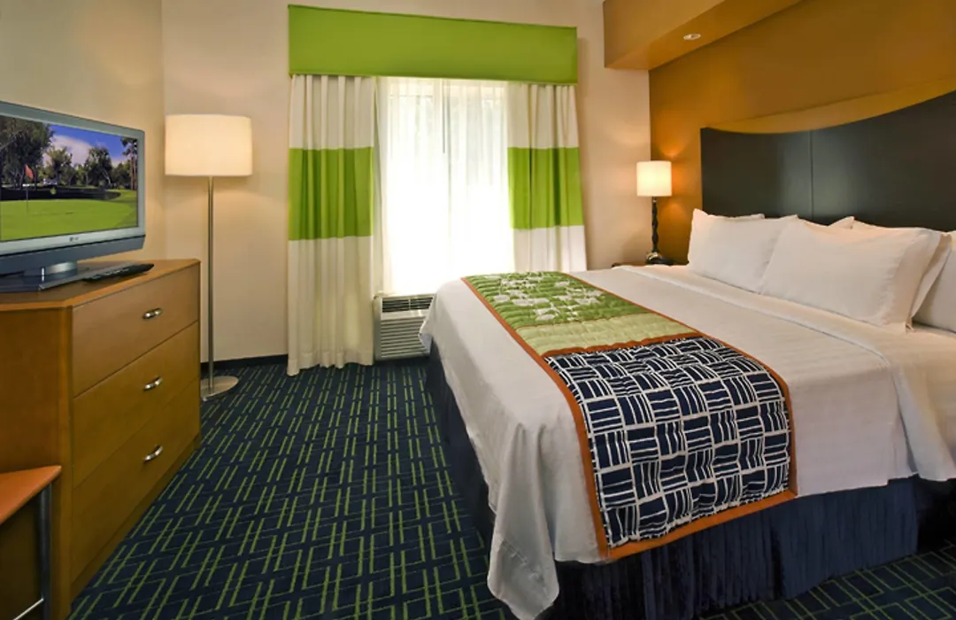 Fairfield Inn & Suites Jacksonville West/Chaffee Point-1