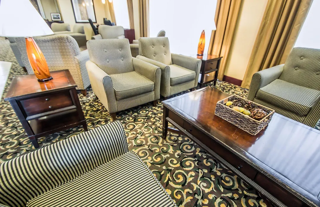 Comfort Suites Orlando International Airport-1
