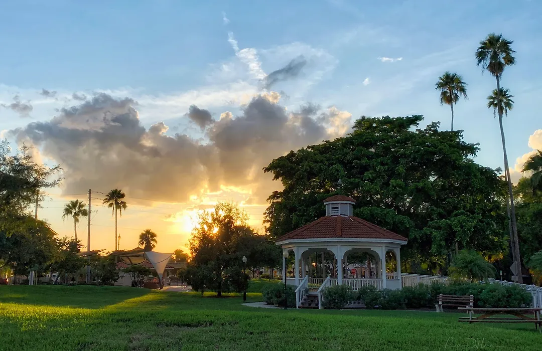 Casey Key Resorts - Beachfront-1