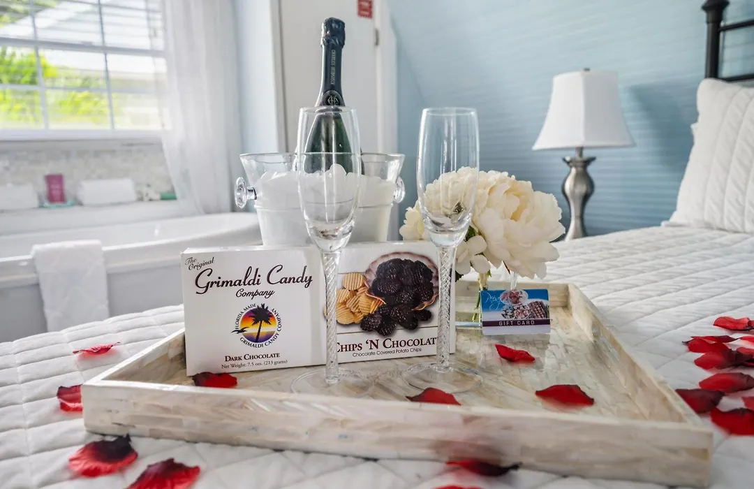 Seaglass Inn-1
