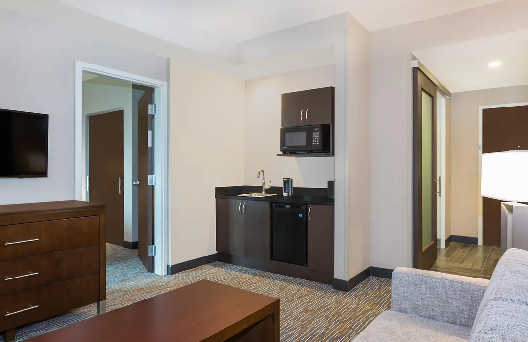 Wingate By Wyndham Miami Airport-1