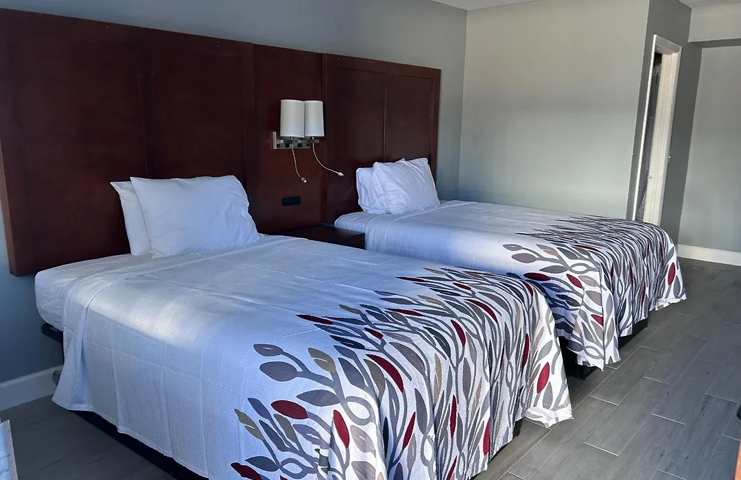 Airport Motor Inn-1