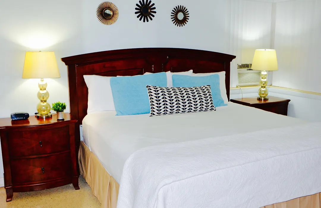 Sea Turtle Inn-1