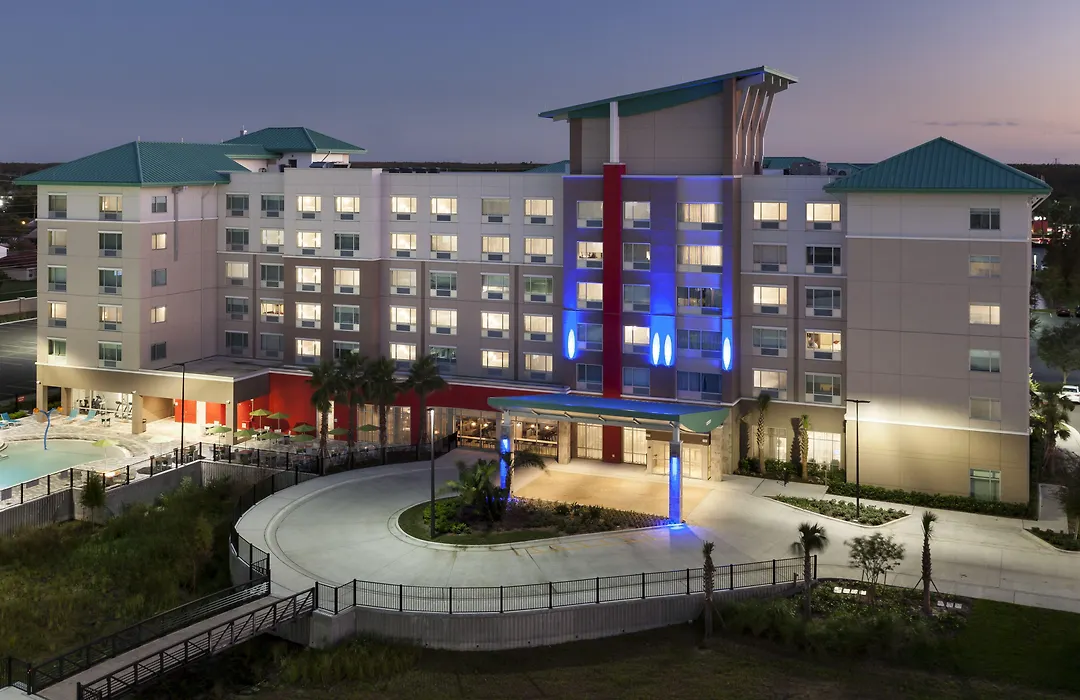 Holiday Inn Express & Suites Orlando At Seaworld By Ihg - With Free Shuttle Service To Seaworld Parks-1