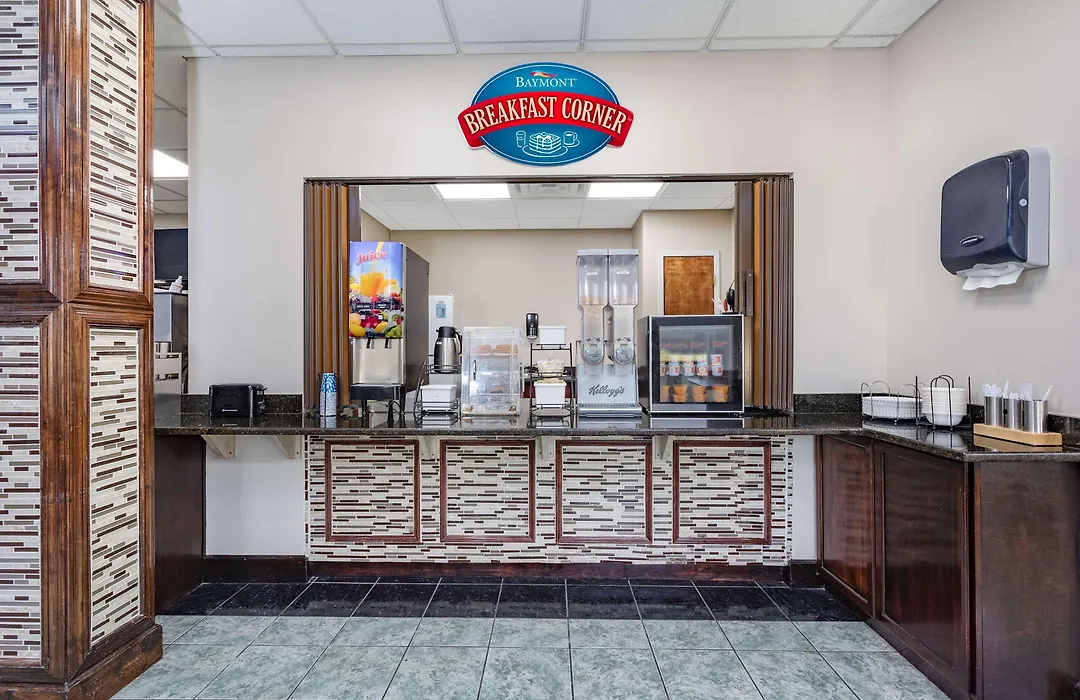 Baymont By Wyndham Midway Tallahassee-1