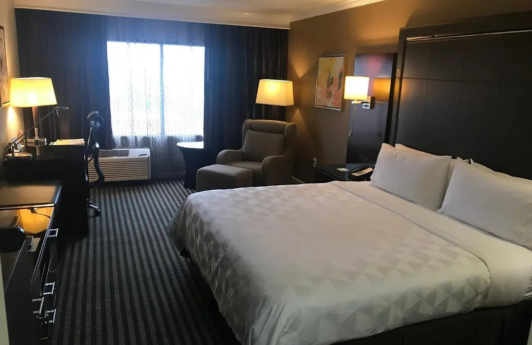Holiday Inn Orlando East-Ucf Area By Ihg-1