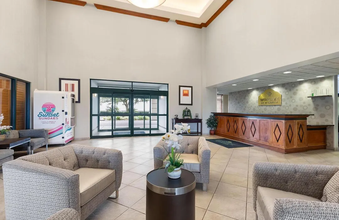 Wingate By Wyndham Destin-1
