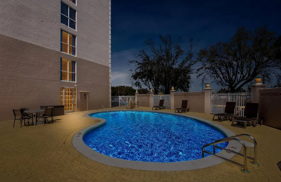 Comfort Inn & Suites Lakeland North I-4-1