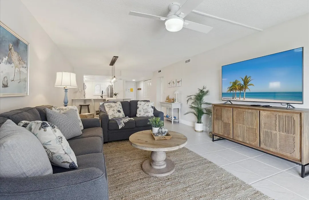 Spanish Main - Cocoa Beach Oceanfront Condos Near Port Canaveral-1