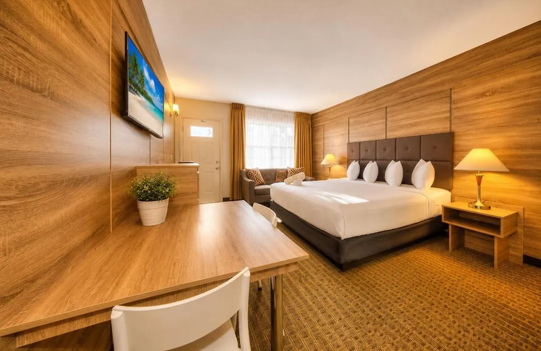 Club Lux Resort By The Beach-1