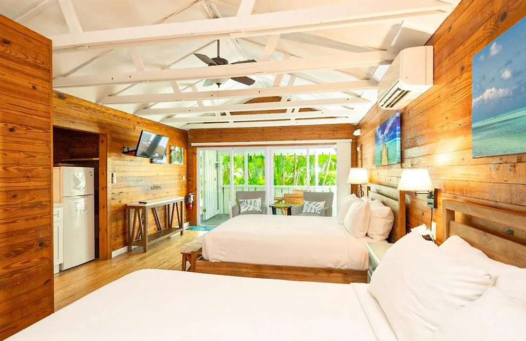 Papa'S Hideaway-1