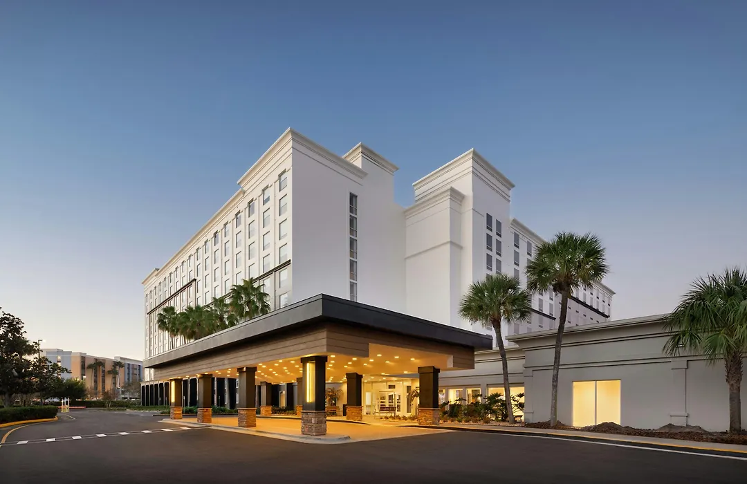 Courtyard By Marriott Across Universal Orlando-1