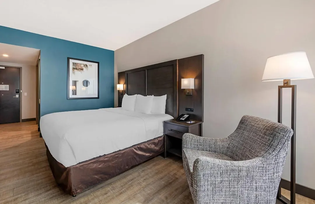 Comfort Inn & Suites Miami International Airport-1