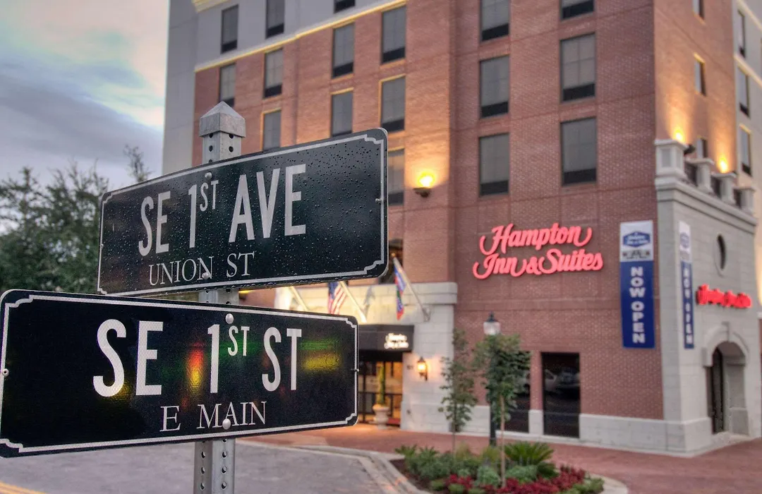 Hampton Inn & Suites Gainesville Downtown University-1