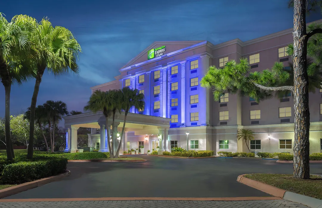 Holiday Inn Express & Suites Miami Kendall By Ihg-1