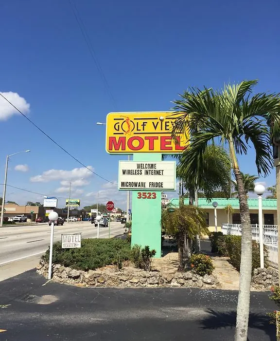Golf View Motel-1