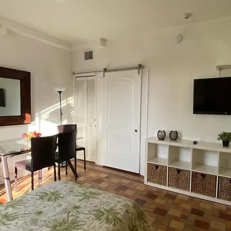 Harding Boutique Apartments-2