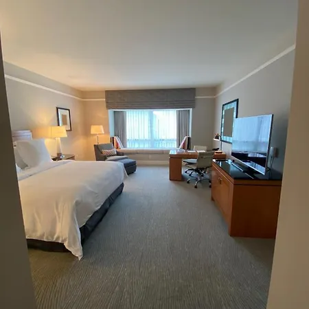 Private Condo Hotel At Four Seasons Brickell-3