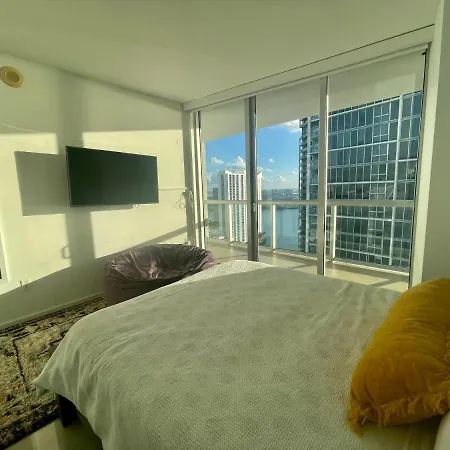 Iconbrickell Tower 3 W Residences-3