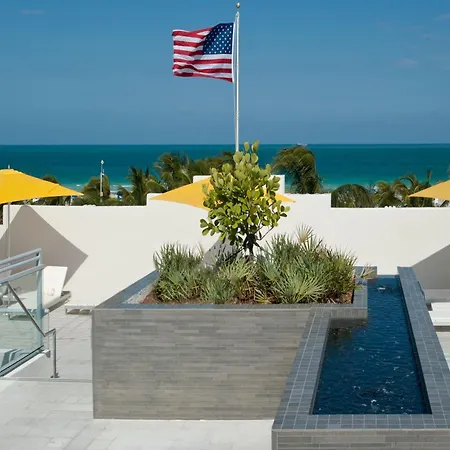 Leslie Hotel Ocean Drive-2
