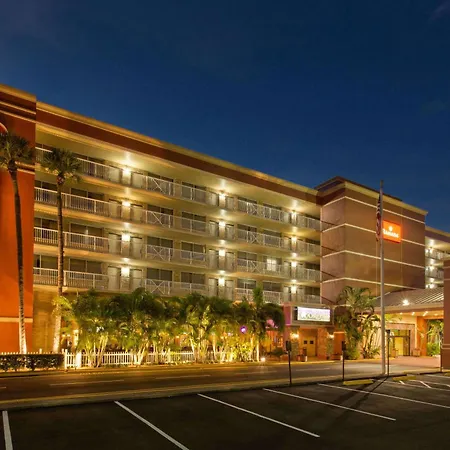 Ramada By Wyndham Tampa Westshore Airport South-2