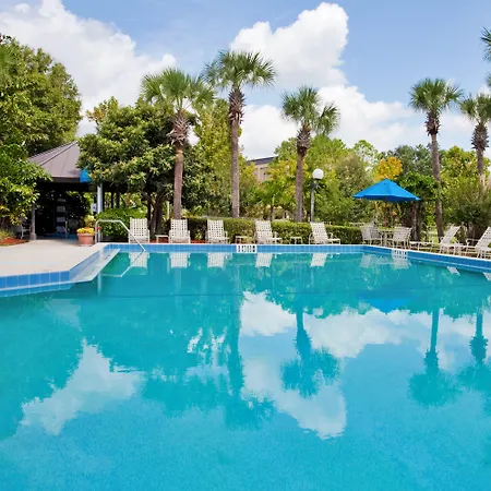 Hampton Inn Orlando-International Airport-3