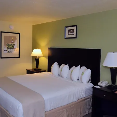Holiday Inn - Fort Myers - Downtown Area By Ihg-3
