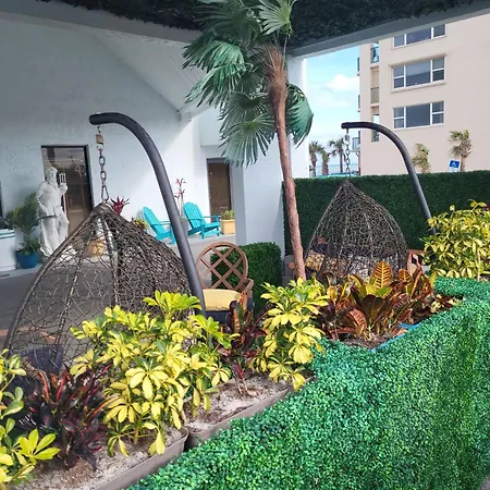 Beachside Hotel-3