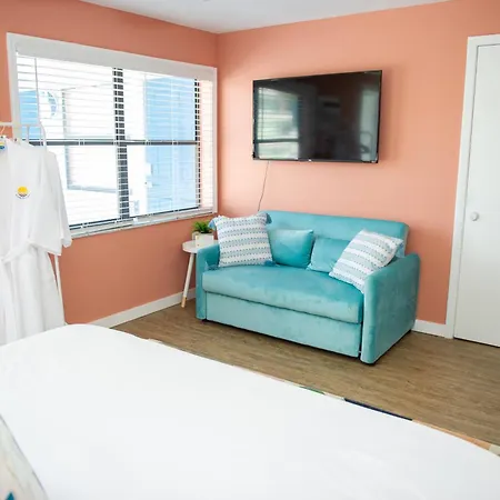 Sunburst Inn- Indian Shores Beach-3