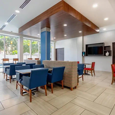 Holiday Inn Express & Suites - Miramar By Ihg-3