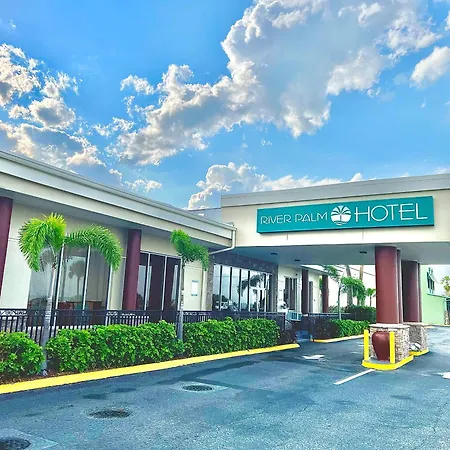 River Palm Hotel-3