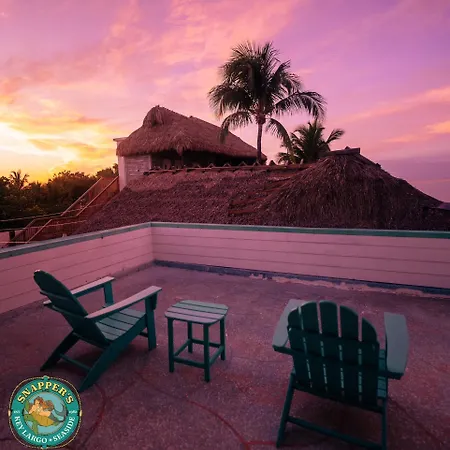 Snappers Key Largo-2