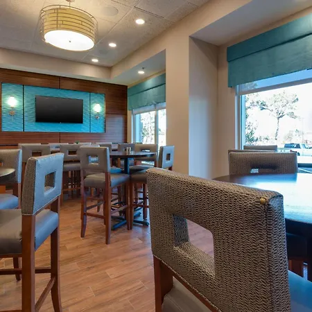 Drury Inn & Suites Gainesville-3
