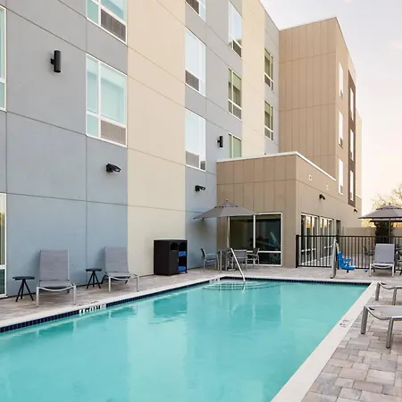 Towneplace Suites By Marriott Tampa Casino Area-3