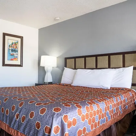 Oyo Hotel Ocala, Fl I-75-2