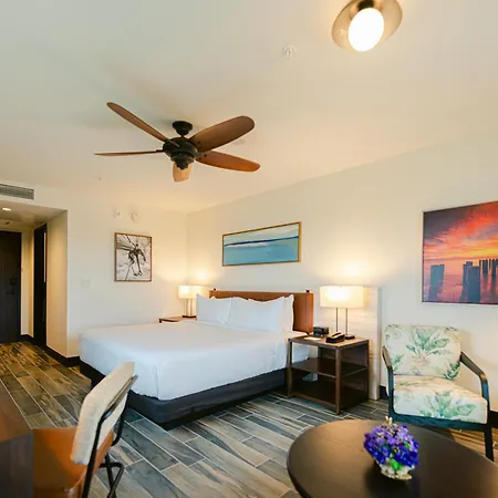 The Perry Hotel Naples-2