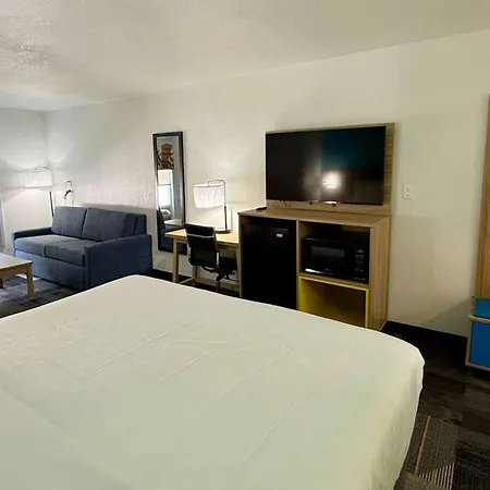 Days Inn By Wyndham Eglin Afb-2