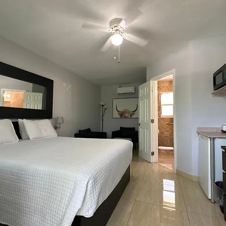 White Horse Motel-3