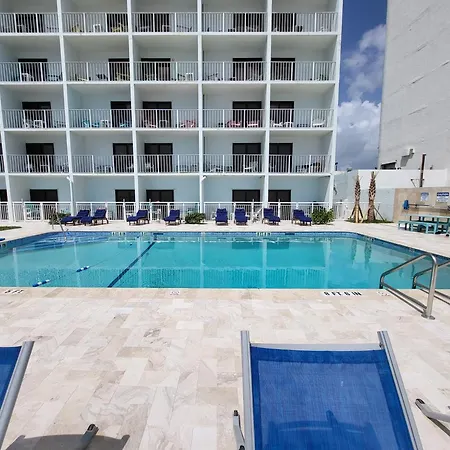 Beachside Hotel-2