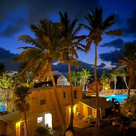Coconut Cove Resort & Marina-3