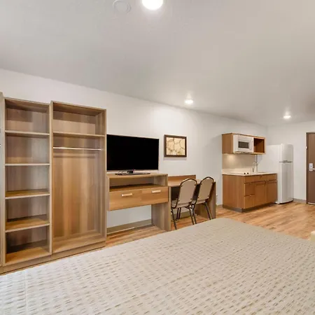 Woodspring Suites Orlando I-4 & Convention Center-3