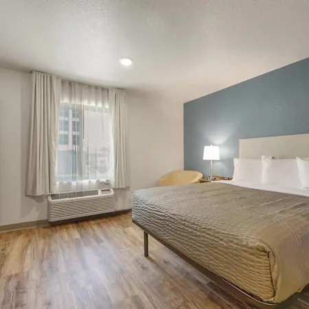 Woodspring Suites Orlando I-4 & Convention Center-2