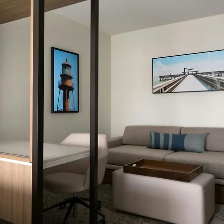Springhill Suites Fort Myers Airport-3