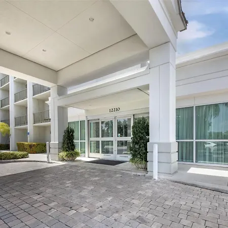 Best Western Plus North Miami-Bal Harbour-2