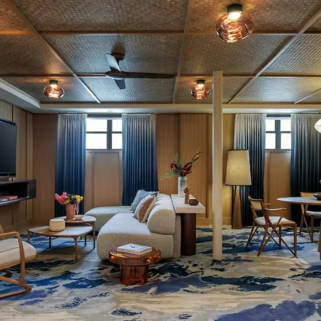 The Moore Miami-3