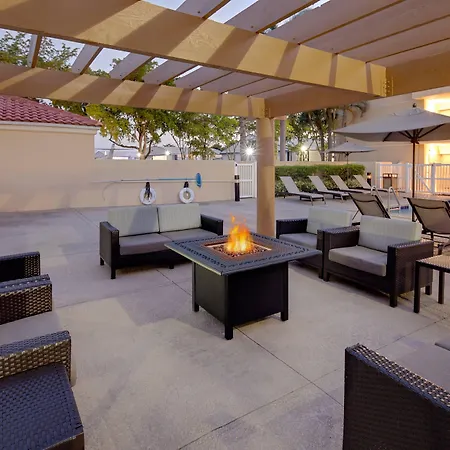 Courtyard By Marriott Fort Lauderdale North/Cypress Creek-3